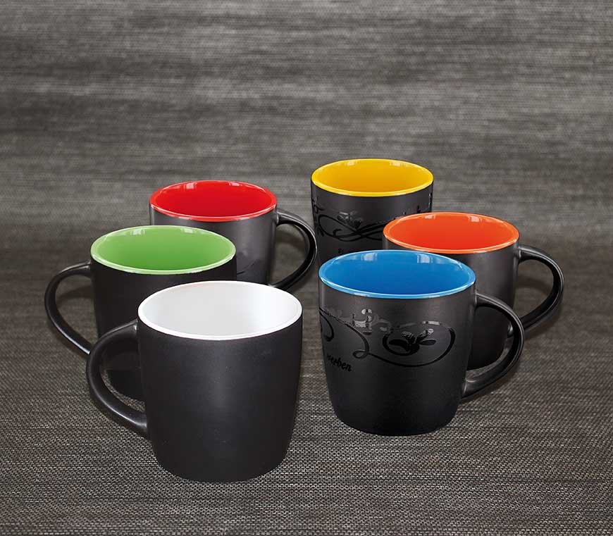 Keramiktasse "EMILIA Serie schwarz" in sechs verschiedenen Farben mit einer Füllmenge von 0,25 l bei Schuler Werbeartikel